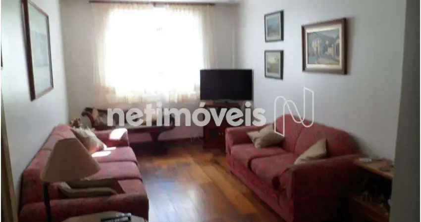 Apartamento à venda no bairro Coração de Jesus com 105m² e 3 dormitórios/quartos.