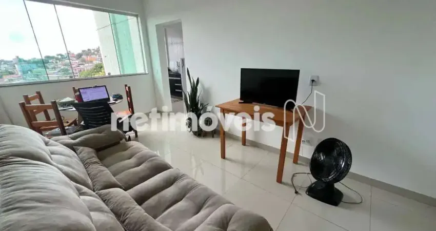 Apartamento à venda no bairro Santa Efigênia com 52 m² e 2 dormitórios/quartos.