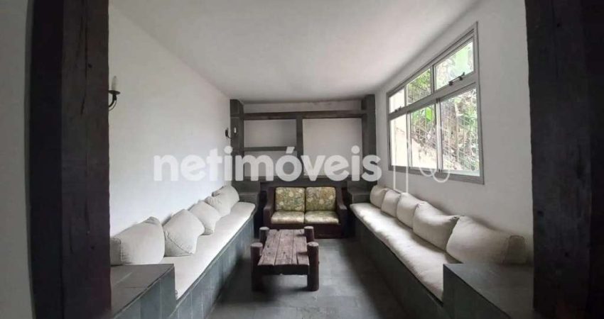 Apartamento à venda no bairro Serra com 3 dormitórios/quartos e 115 m² de área útil
