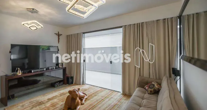 Apartamento à venda de 148m², 3 dormitórios/quartos no bairro Santo Antônio.