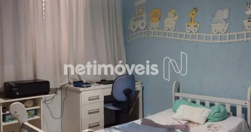 Apartamento à venda no bairro Serra, com 93m² e 3 dormitórios/quartos disponíveis.