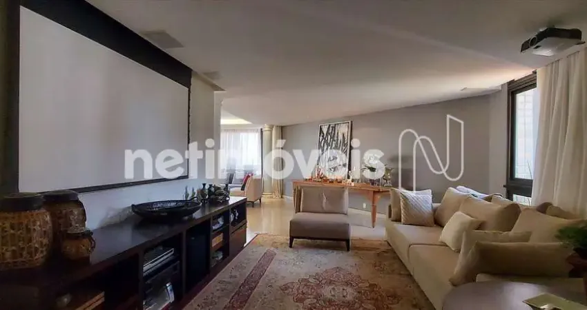 Apartamento à venda no bairro Serra com 4 dormitórios e 347 m² de área útil