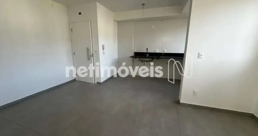 Apartamento à venda no bairro Serra, 55 m² com 2 dormitórios/quartos disponíveis