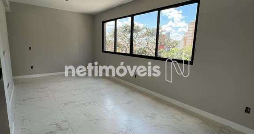 Apartamento à venda no bairro Serra com 73 m² e 3 dormitórios/quartos disponíveis