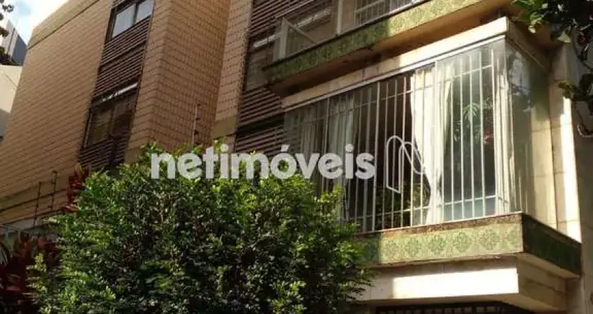 Apartamento à venda no bairro Santo Antônio com 250 m² e 4 dormitórios/quartos.