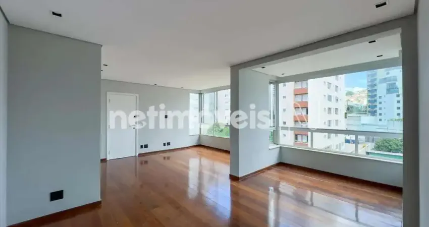 Apartamento à venda no bairro Funcionários com 105m² e 3 dormitórios/quartos disponíveis.