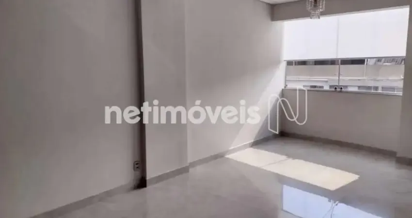 Apartamento à venda no bairro Estoril com 70 m² e 3 dormitórios/quartos disponíveis.