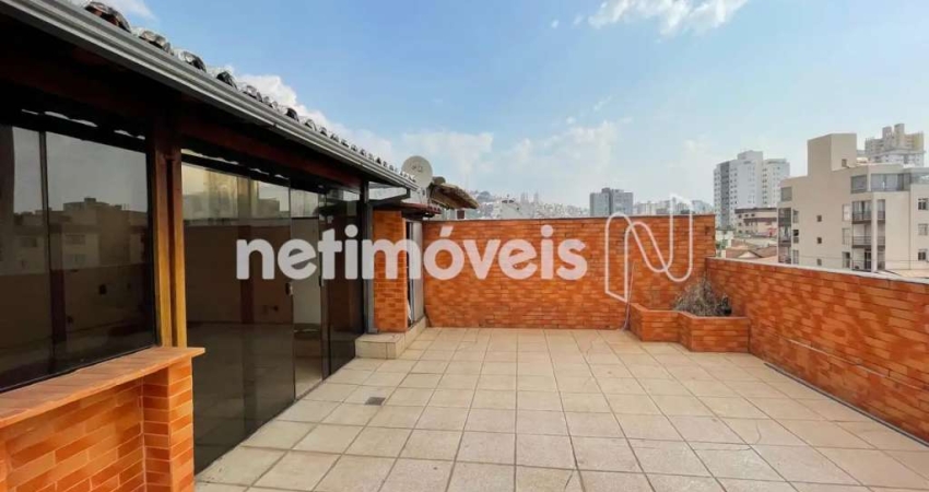 Apartamento cobertura à venda no bairro Santa Efigênia com 120 m² e 2 dormitórios.
