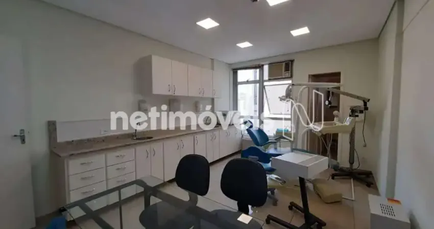 Escritório à venda/aluguel no bairro Lourdes com 28 m² de área útil disponível