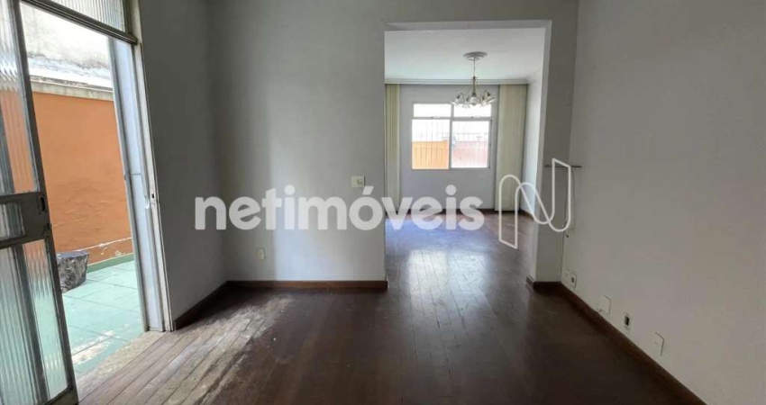 Apartamento à venda no bairro Sion com 200 m² e 3 dormitórios/quartos disponíveis.