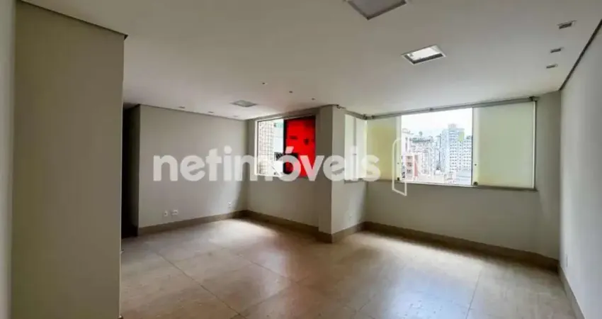Apartamento à venda no bairro Buritis com 125 m² e 4 dormitórios/quartos disponíveis.