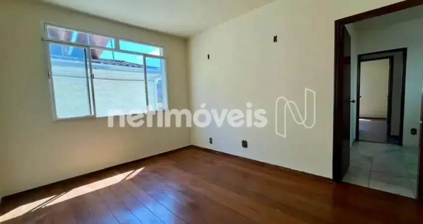 Apartamento à venda no bairro Serra com 82m² e 3 dormitórios/quartos disponíveis.