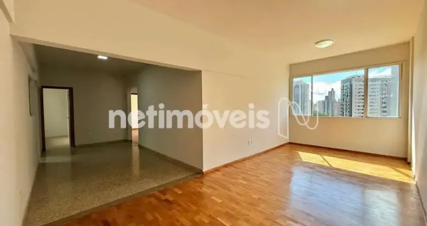 Apartamento à venda no bairro Savassi com 126 m² e 3 dormitórios/quartos.