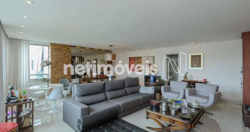 Apartamento à venda no bairro Sion com 162 m² e 4 dormitórios/quartos disponíveis.