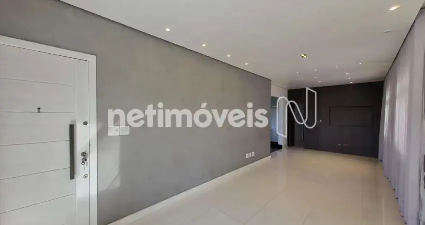 Apartamento à venda com 4 dormitórios no Coração de Jesus e 126 m² de área útil.