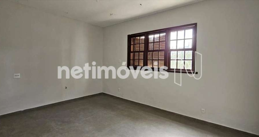 Ponto Comercial/Loja para Aluguel no Bairro São Lucas com 207 m² de Área Útil