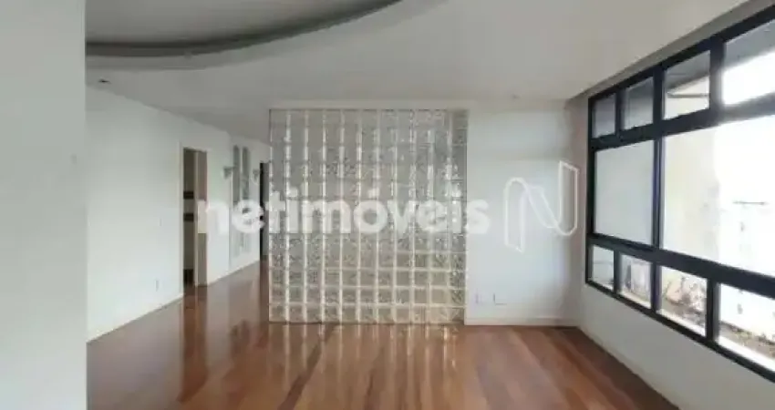 Apartamento para Alugar em Santo Antônio com 180 m² e 4 dormitórios/quartos disponíveis