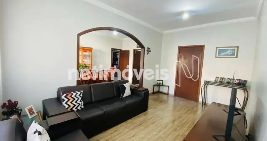 Apartamento à venda no bairro Nova Suíssa com 140 m² e 4 dormitórios/quartos disponíveis.