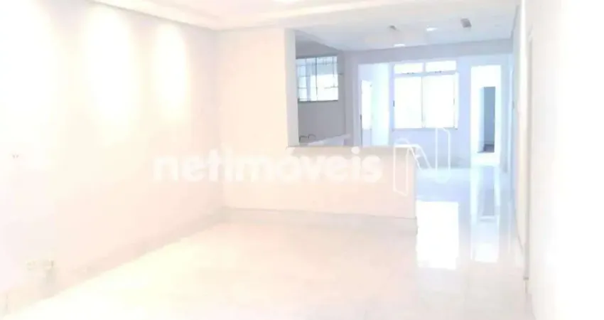 Apartamento à venda no bairro Santo Agostinho com 160 m² e 3 dormitórios/quartos.