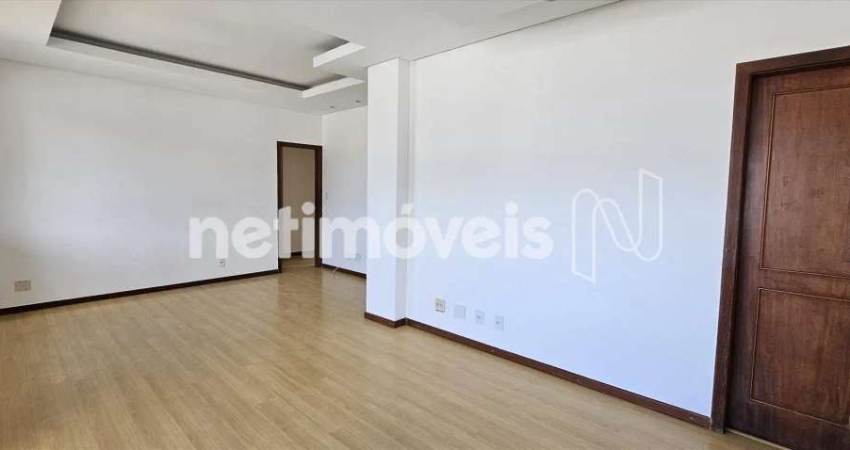 Apartamento à venda no bairro Serra com 120 m² e 4 dormitórios/quartos disponíveis
