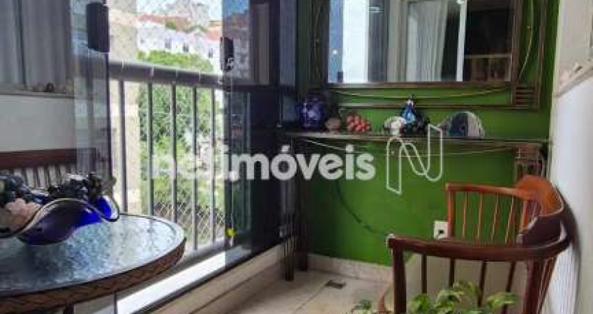 Apartamento à venda no bairro Padre Eustáquio com 64 m² e 3 dormitórios/quartos.