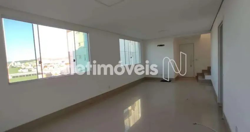 Cobertura à Venda no Bairro Padre Eustáquio com 3 Dormitórios e 180 m²