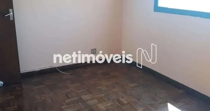 Apartamento à venda com 70m² e 3 dormitórios no bairro Floresta