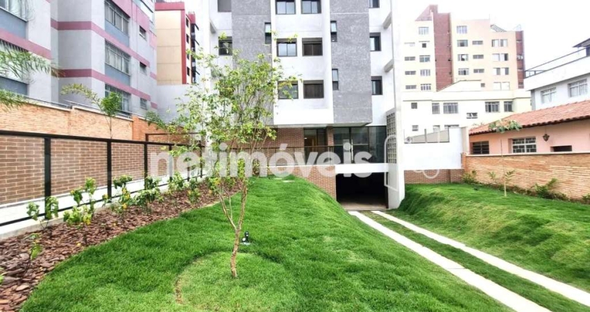 Apartamento à venda no Coração Eucarístico com 72 m² e 3 dormitórios/quartos.