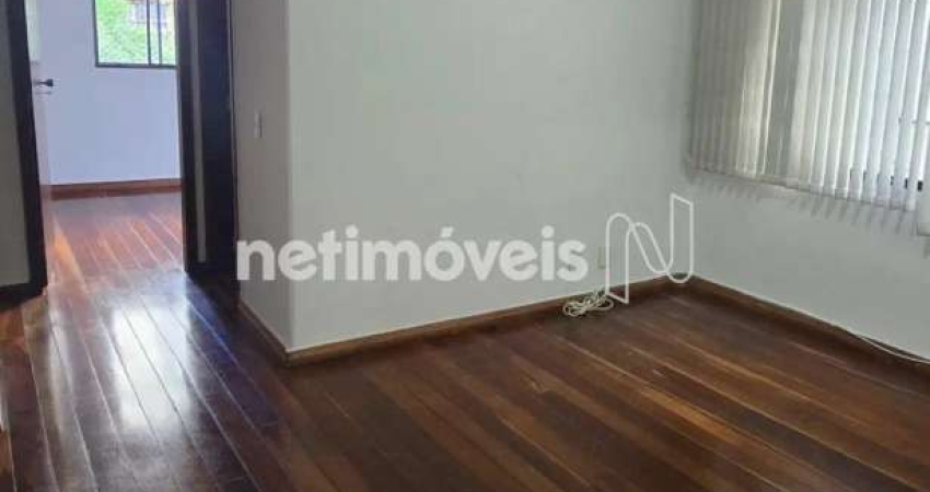 Apartamento à venda no bairro Funcionários com 43 m² e 1 dormitório/quarto.