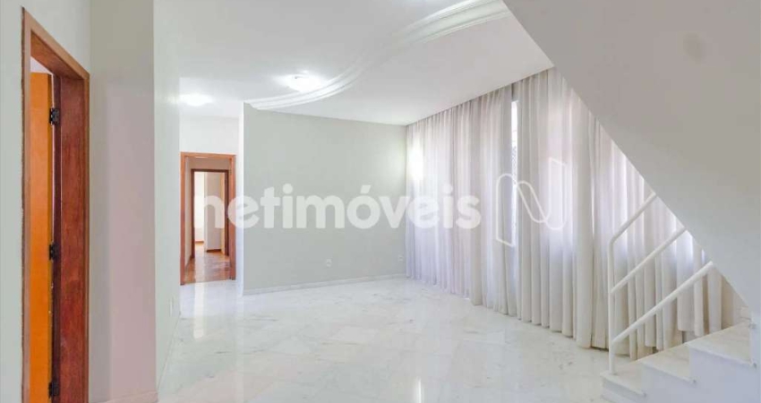 Cobertura à venda no bairro Sagrada Família com 152 m² e 4 dormitórios/quartos.