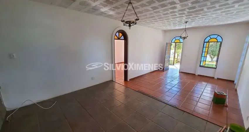 Casa com 4 quartos para alugar na Rua Siena, Bandeirantes (Pampulha), Belo Horizonte
