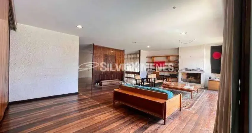 Casa com 4 quartos à venda na Rua Eduardo Porto, Cidade Jardim, Belo Horizonte