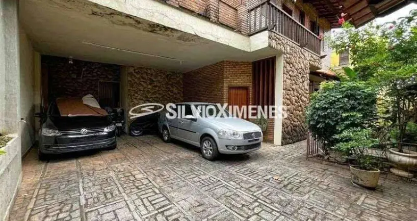 Casa com 4 quartos à venda na Rua Professor João Martins, Luxemburgo, Belo Horizonte