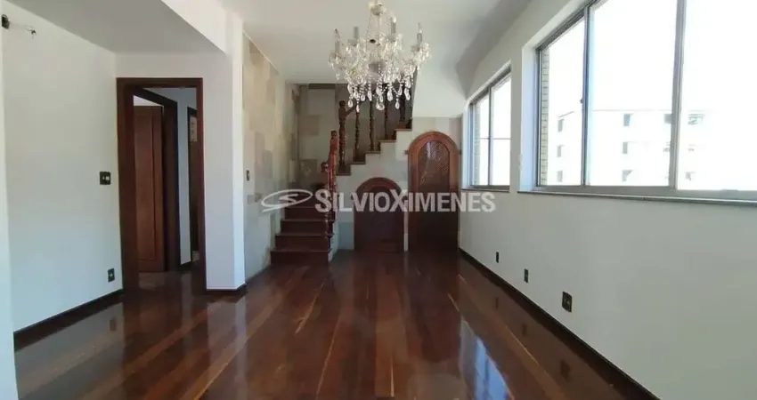 Cobertura para alugar com 235m², 4 quartos e 4 vagas