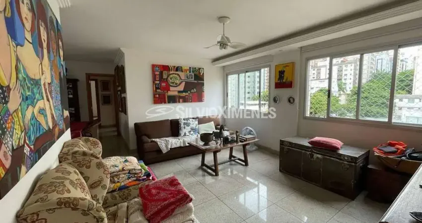 Apartamento para alugar com 131m², 3 quartos e 3 vagas.