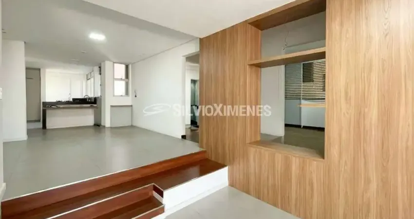 Apartamento á venda com 190m², 4 quartos e 2 vagas.