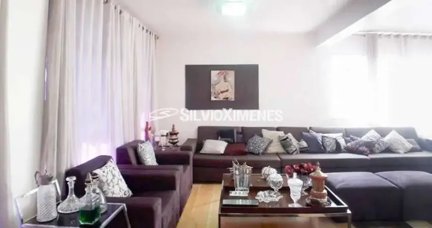 Apartamento à venda com 210 m², 4 quartos e 3 vagas