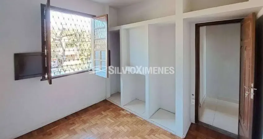 Apartamento com 3 quartos para alugar na Avenida Brasil, 126, Santa Efigênia, Belo Horizonte