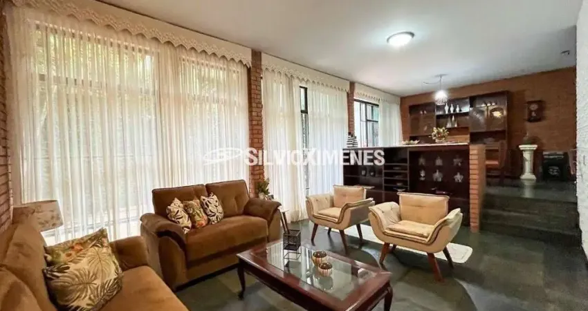 Casa com 4 quartos à venda na Rua Primeiro de Março, Comiteco, Belo Horizonte