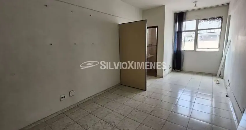 Sala comercial para alugar na Rua Curvelo, Floresta, Belo Horizonte