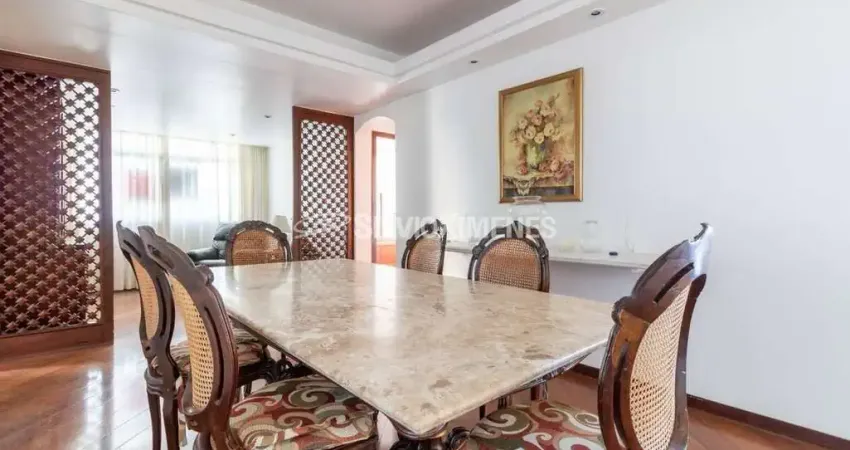 Apartamento à venda com 147 m², 4 quartos e 2 vagas