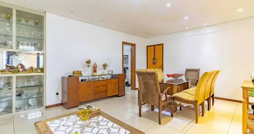 Residencial › Área Privativa no Padre Eustáquio com 200,00 (M²), 3 quartos e 2 vagas para Venda