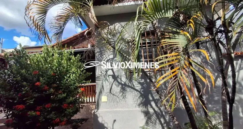 Residencial › Casa no Santa Efigênia com 360,00 (M²), 3 quartos e 3 vagas para Aluguel