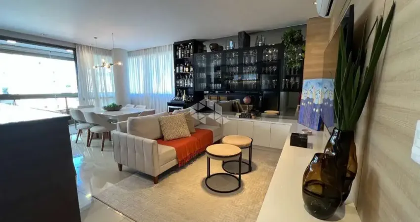 Apartamento de 3 quartos sendo 1 suíte 2 demi-suíte com vista para o mar