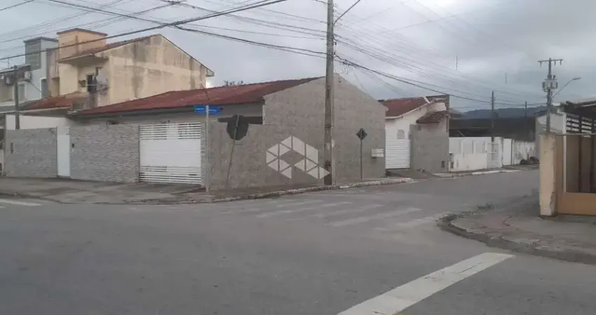 Casa com 3 quartos à venda na Avenida Lisboa, 37, Forquilhas, São José