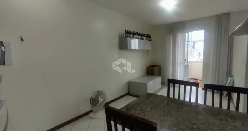 Apartamento à venda com 01 quarto no bairro barreiros em são josé/sc.
