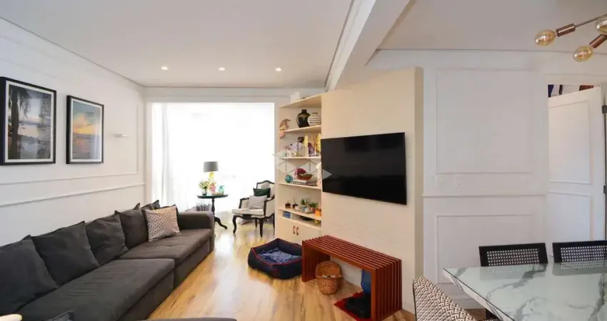 Apartamento no bairro coqueiros, em florianópolis, sc, semi-mobiliado, vista mar, 2 sacadas, hidromassem, 3 dormitórios sendo 1 suíte, 2 vagas garagem