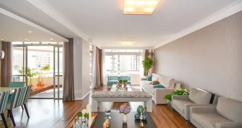 Apartamento no bairro centro, em florianópolis, sc, semi-mobiliado, com sacada, 05 dormitórios sendo 01 suíte, e 02 vagas de garagem.