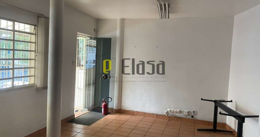 Casa comercial Chácara Santo Antônio, 12 salas,5 banheiros, cozinha.