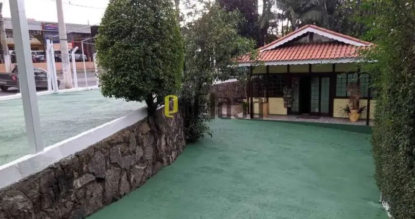 Casa comercial à venda na Rua Ubatuba, 2, Vila João Montesano, Itapecerica da Serra